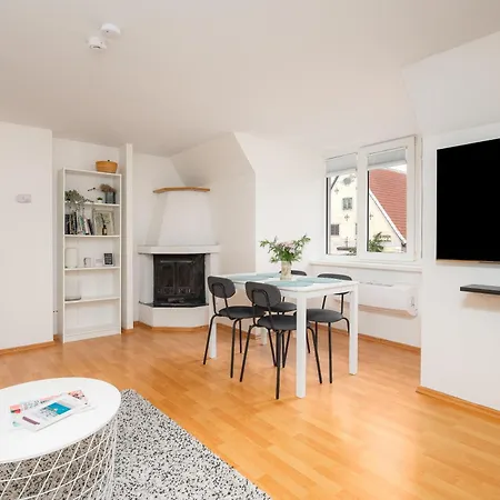 Old Town With Patio *